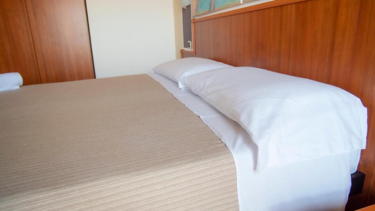 Hotel Royal Giulianova Esterno foto