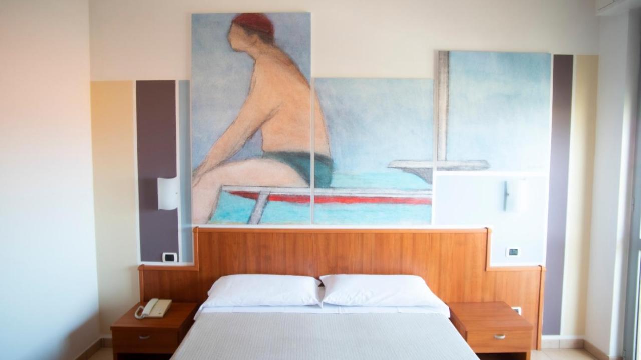 Hotel Royal Giulianova Esterno foto