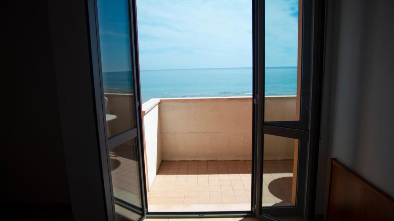 Hotel Royal Giulianova Esterno foto