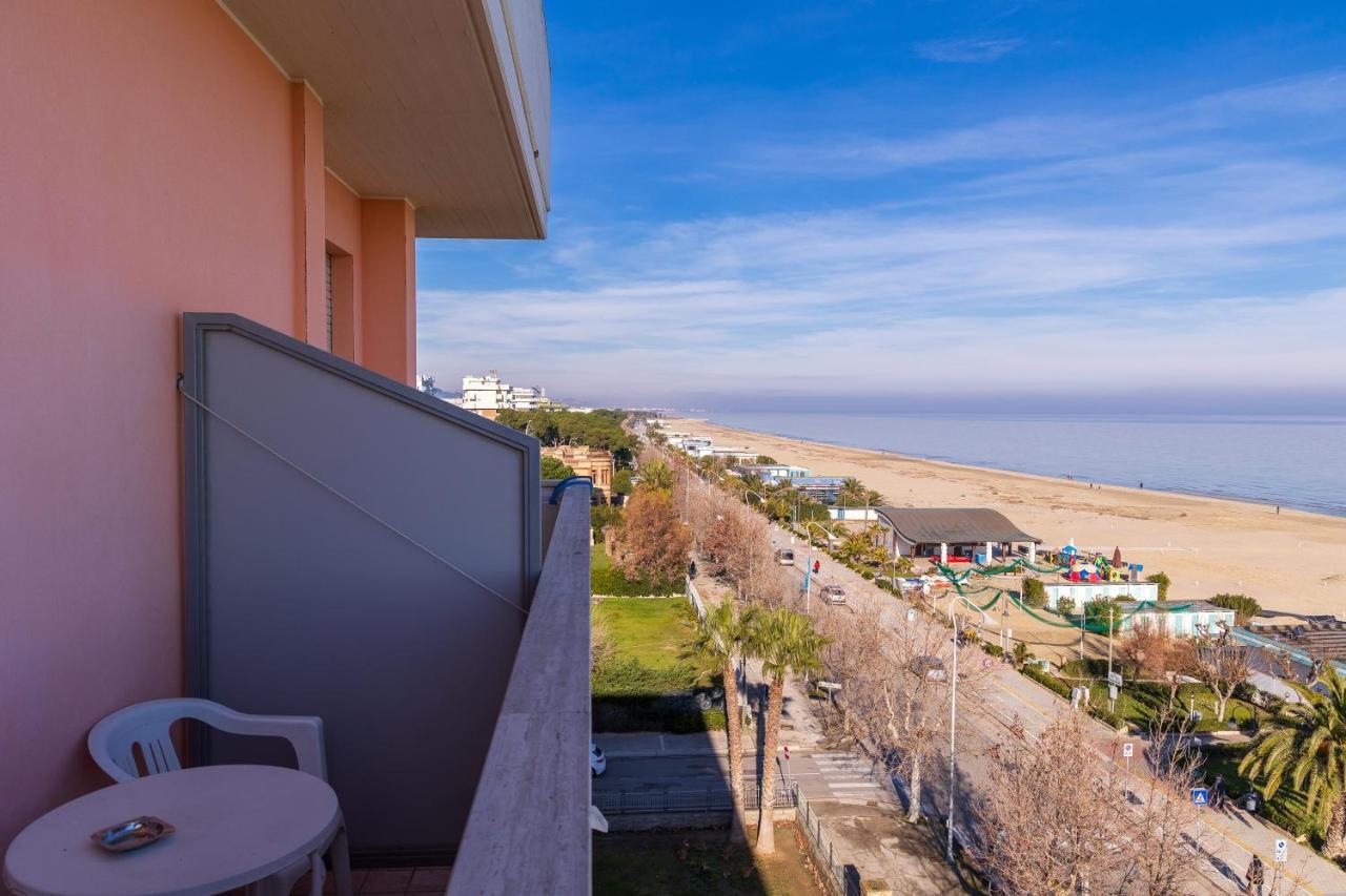 Hotel Royal Giulianova Esterno foto